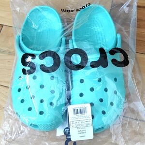 Crocs classic roomy fit mules, Unisex